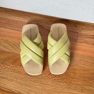 Proenza Schouler
Float padded sandals‎ Size 7